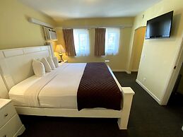 Hollywood Celebrity Hotel