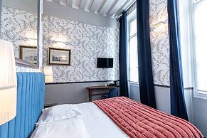 Dauphine Saint Germain Hotel