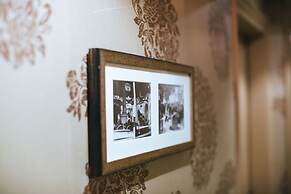 Dauphine Saint Germain Hotel