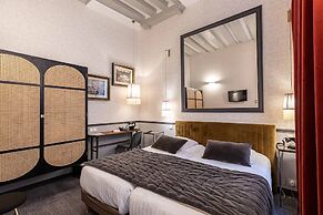 Dauphine Saint Germain Hotel