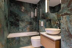 Dauphine Saint Germain Hotel
