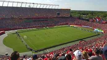 Days Inn by Wyndham Edmonton Downtown
