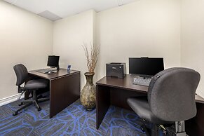 Clarion Hotel Anaheim Resort