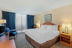 Clarion Hotel Anaheim Resort