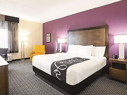La Quinta Inn & Suites by Wyndham Baltimore N / White Marsh