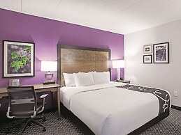 La Quinta Inn & Suites by Wyndham Baltimore N / White Marsh