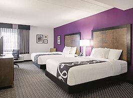 La Quinta Inn & Suites by Wyndham Baltimore N / White Marsh