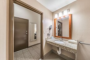 Quality Inn West Plano - Dallas