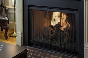 Queen Anne Bed And Breakfast