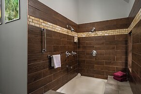 Queen Anne Bed And Breakfast