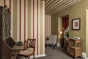 Queen Anne Bed And Breakfast