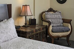 Queen Anne Bed And Breakfast