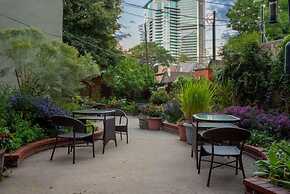 Queen Anne Bed And Breakfast