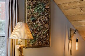 Queen Anne Bed And Breakfast