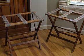 Queen Anne Bed And Breakfast