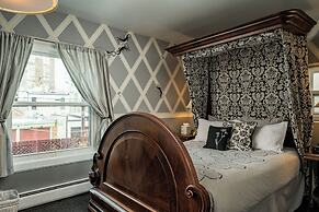 Queen Anne Bed And Breakfast