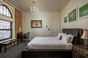 Queen Anne Bed And Breakfast