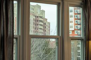 Queen Anne Bed And Breakfast