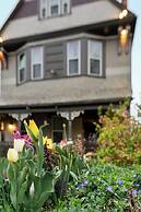 Queen Anne Bed And Breakfast