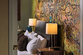 Queen Anne Bed And Breakfast