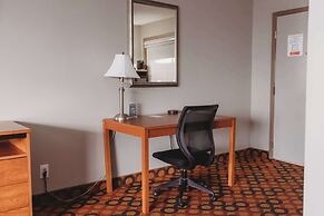 AmericInn by Wyndham Appleton Downtown