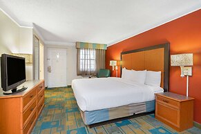 La Quinta Inn by Wyndham Phoenix Sky Harbor Airport