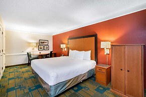 La Quinta Inn by Wyndham Phoenix Sky Harbor Airport