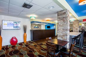 Days Inn by Wyndham Sarasota Bay