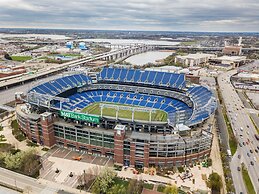 Sheraton Inner Harbor Hotel