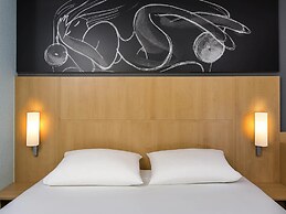 ibis Roscoff bord de mer