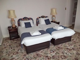 Royal Victoria Hotel