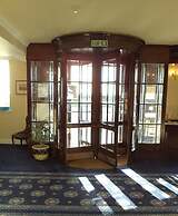 Royal Victoria Hotel