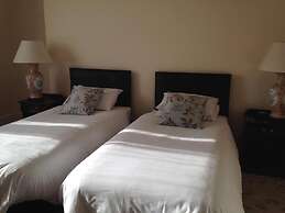 Royal Victoria Hotel