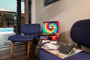 The Highlander Hotel, Ascend Hotel Collection