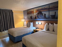 Days Inn by Wyndham St. Petersburg / Tampa Bay Area