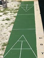 Days Inn by Wyndham St. Petersburg / Tampa Bay Area