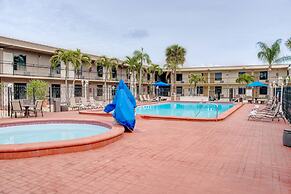Days Inn by Wyndham St. Petersburg / Tampa Bay Area