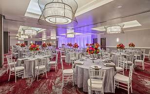 Holiday Inn Oxnard – Ventura by IHG