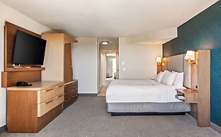 Holiday Inn Oxnard – Ventura by IHG