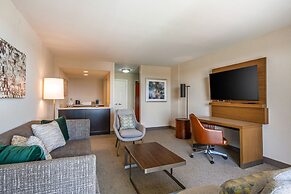 Holiday Inn Oxnard – Ventura by IHG