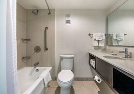 Holiday Inn Oxnard – Ventura by IHG