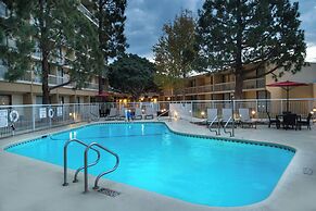 Courtyard by Marriott Oxnard Ventura