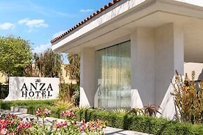 The Anza - A Calabasas Hotel