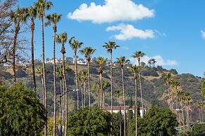 The Anza - A Calabasas Hotel