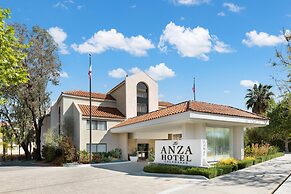 The Anza - A Calabasas Hotel
