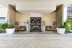 The Anza - A Calabasas Hotel