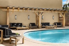 The Anza - A Calabasas Hotel