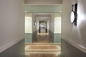 The Anza - A Calabasas Hotel