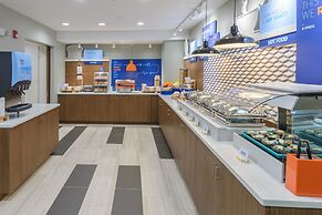 Holiday Inn Express Southington by IHG