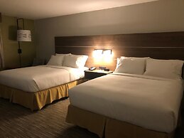 Holiday Inn Express & Suites Camarillo by IHG